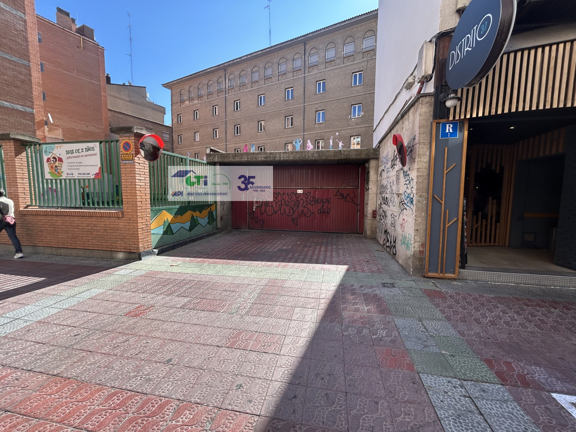 PLAZA DE GARAJE en C/ AZOQUE