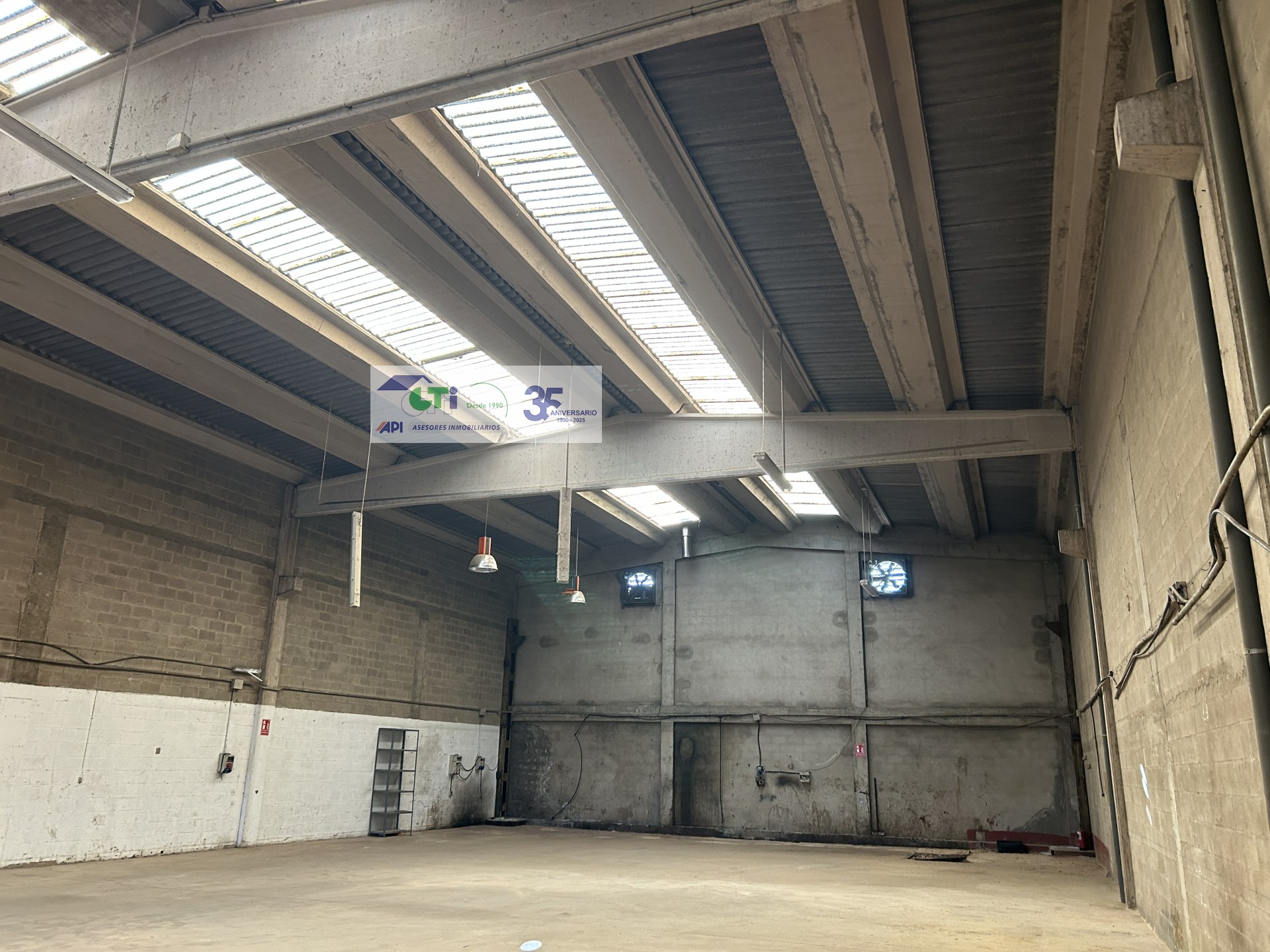 GTI Zaragoza - Naves Industriales - Locales Comerciales