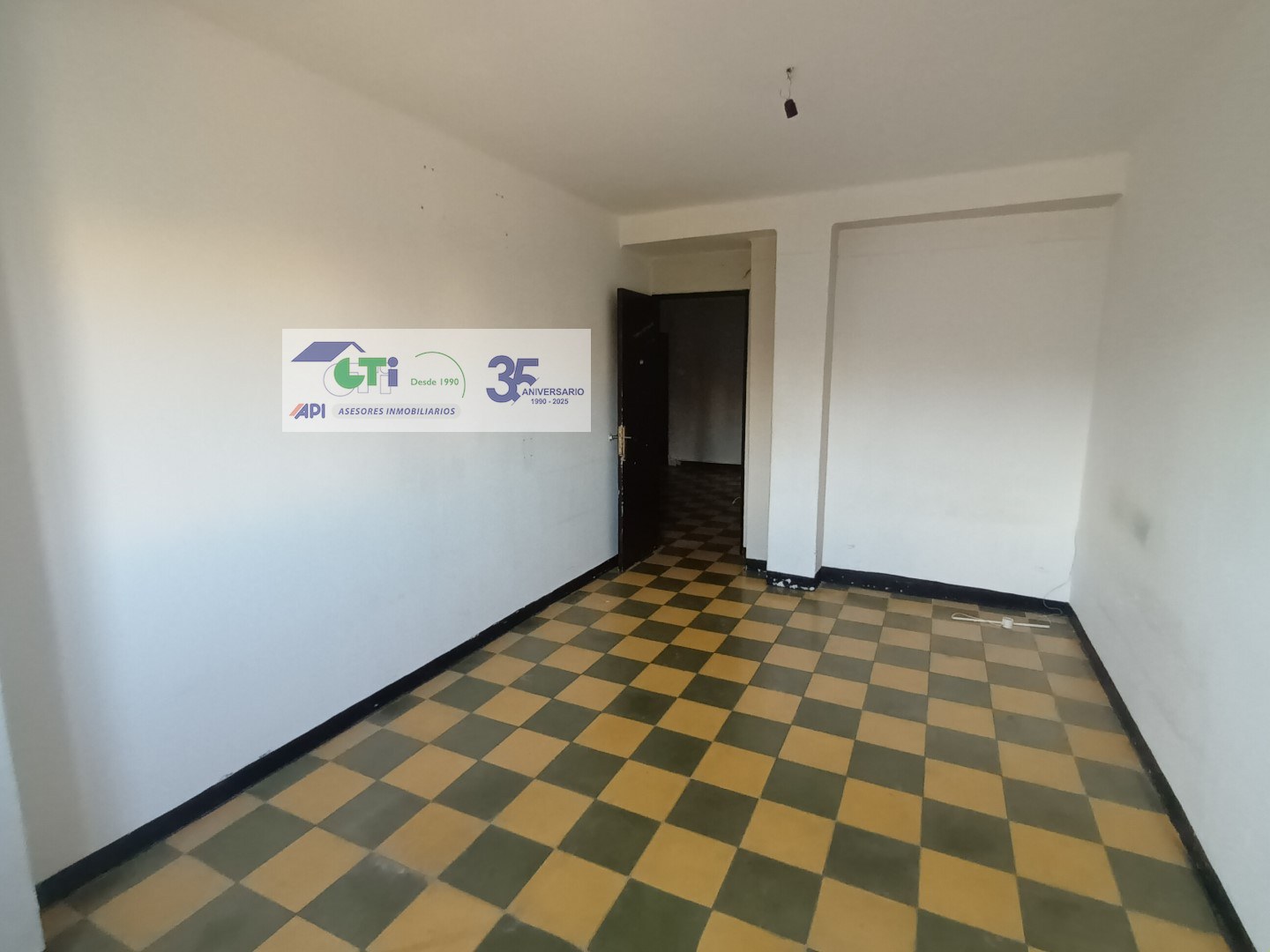 GTI Zaragoza - Naves Industriales - Locales Comerciales