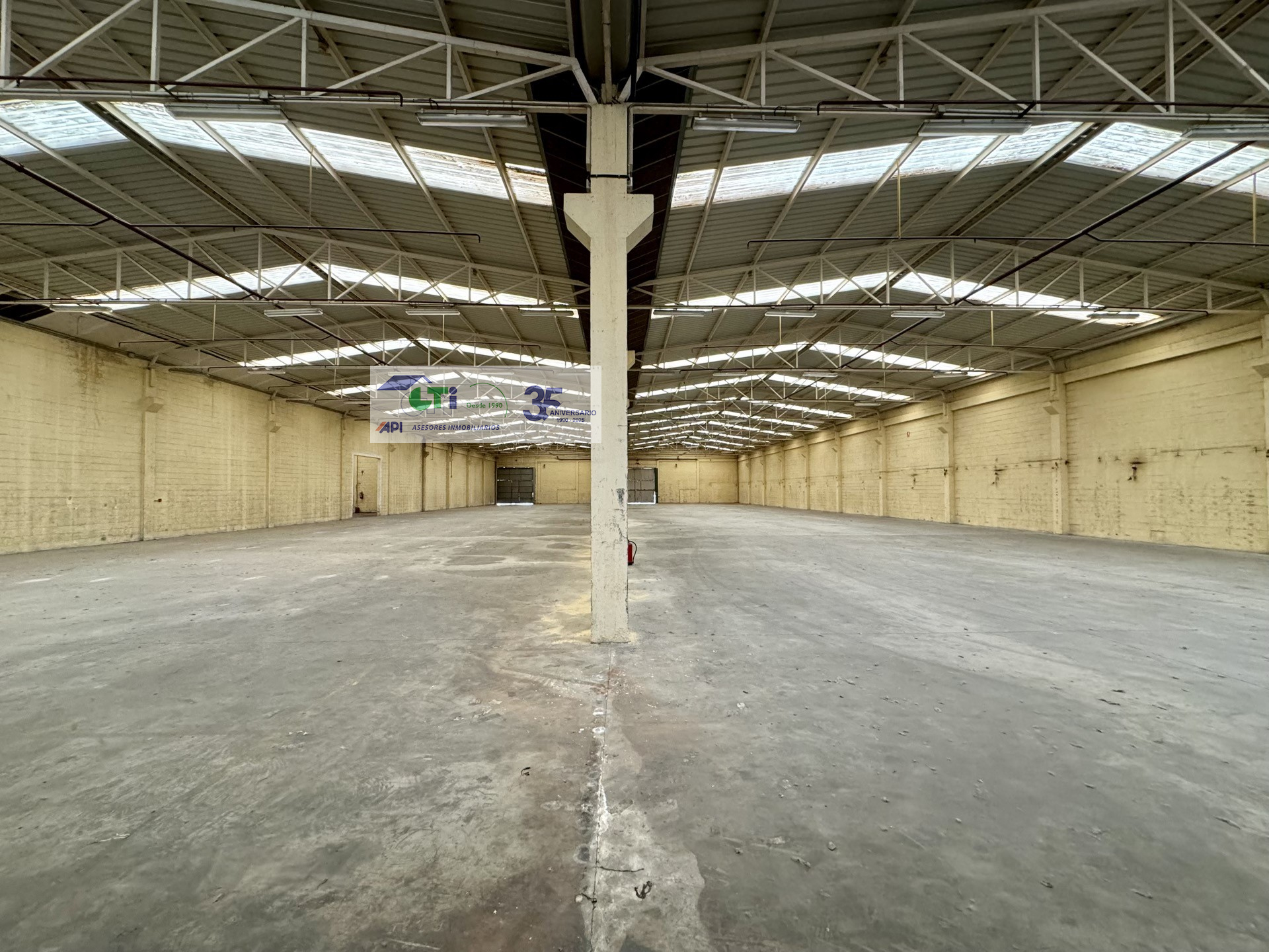 GTI Zaragoza - Naves Industriales - Locales Comerciales
